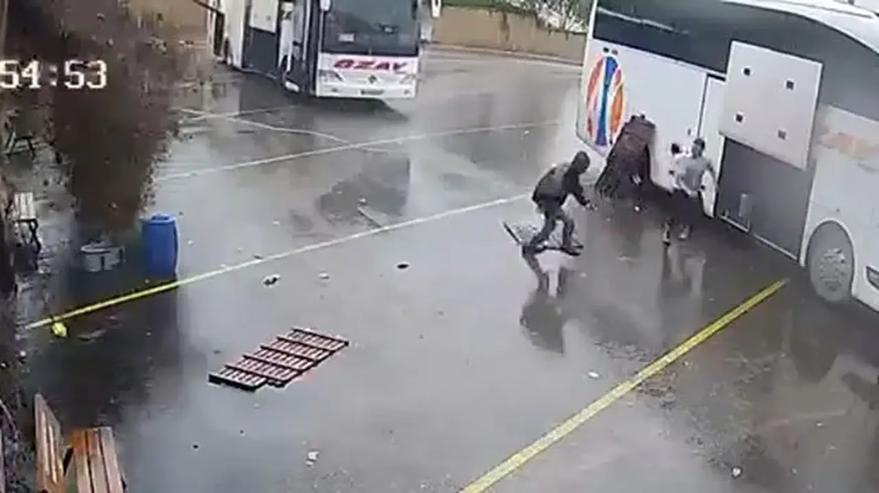 Aybastı Otogarında Heyelan Faciası Kıl Payı Atlatıldı